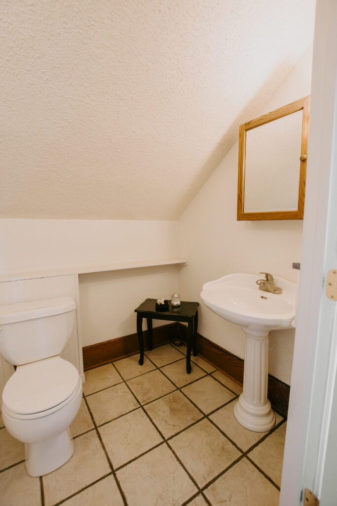 KennedyBath1